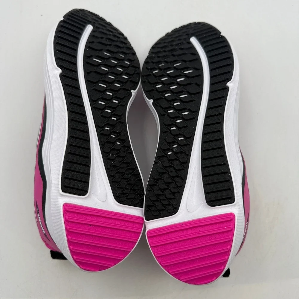 Nike Cosmic Runner Shoes Youth Size 7Y Laser Fuchsia Black Running HM4402-602
